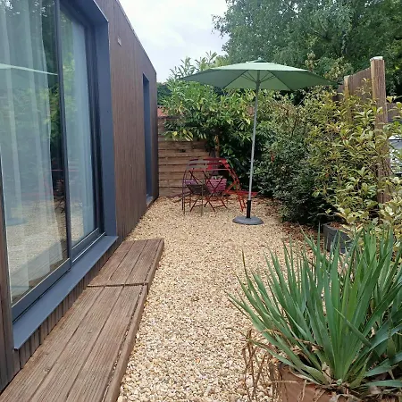 Guest house De Jardin: Beaujolais View With Ev Charging *